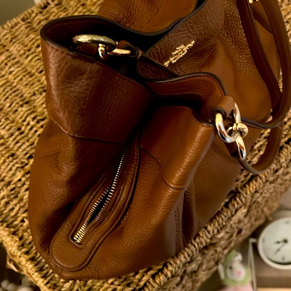 Coach shoulder bag in brown peebled leather - Picture 3 of 13